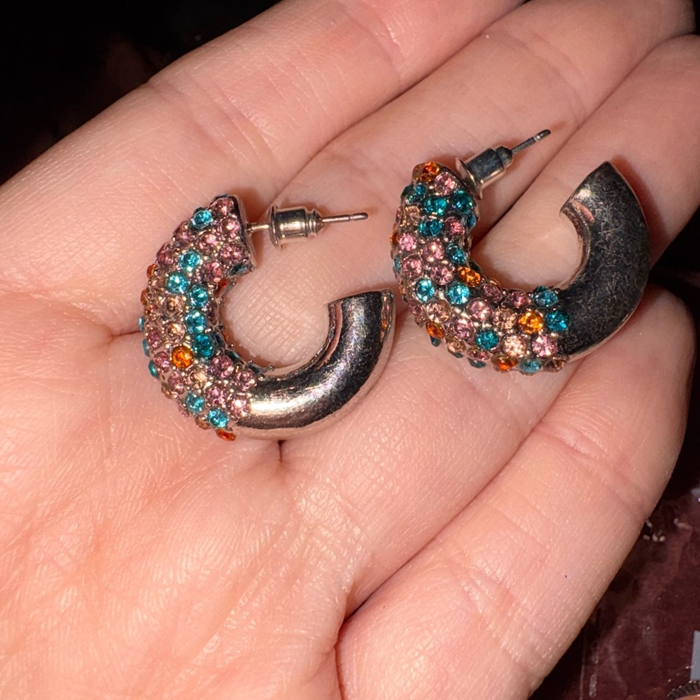 Modern Heart Orange Hoop Earrings - Picture 3 of 4